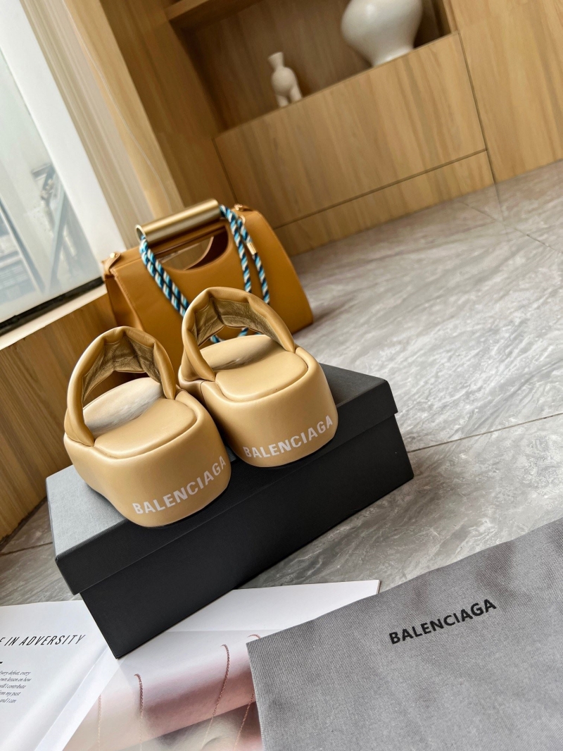 Balenciaga Slippers